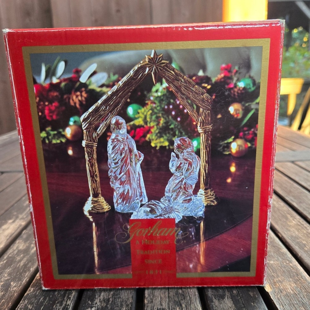 Gorham Crystal Mini Nativity Set 3-Piece with Gold Tone Creche Box